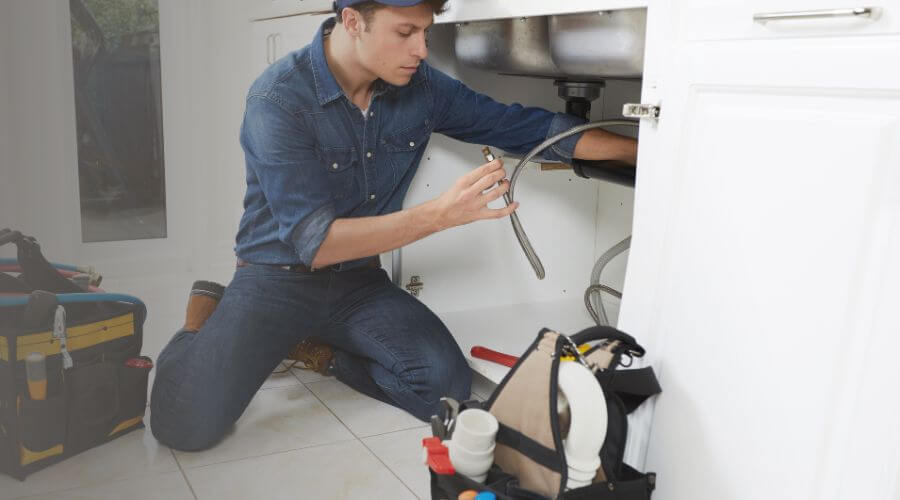 Professional water heater repair in Mcleod, ND
